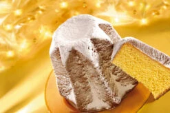Tre Marie Pandoro Magnifico, 1kg - 2.2 Lb -Piccolos Gastronomias TRE Pandoro 2