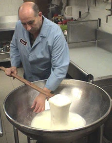 Piccolo's Fresh Mozzarella ( 1.25 Lb )